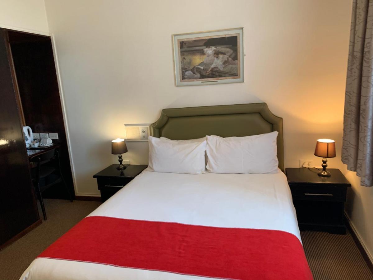 Savoy Hotel Kimberley Bagian luar foto