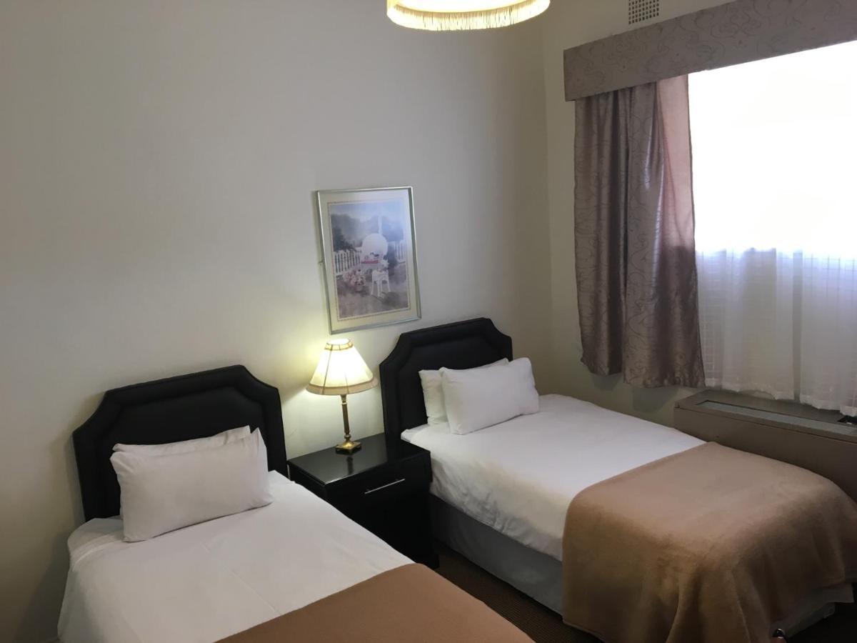 Savoy Hotel Kimberley Bagian luar foto